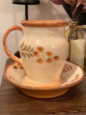 Williams Sonoma Ceramic Pitcher and Basin in Cream and Orange